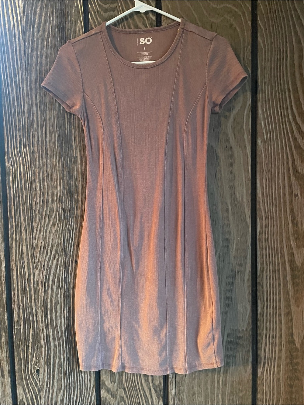 SO Short Sleeve Mini Dress in Mauve-Pink Sheen